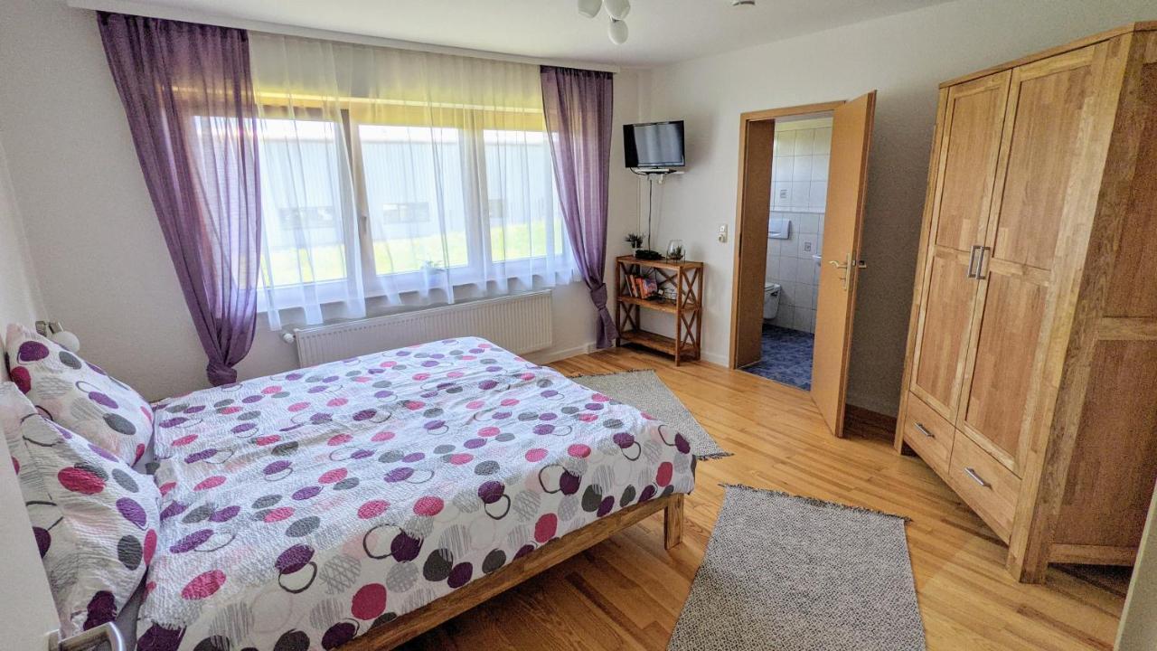 Weingut Harald Ludwig Apartment Osann-Monzel Ngoại thất bức ảnh