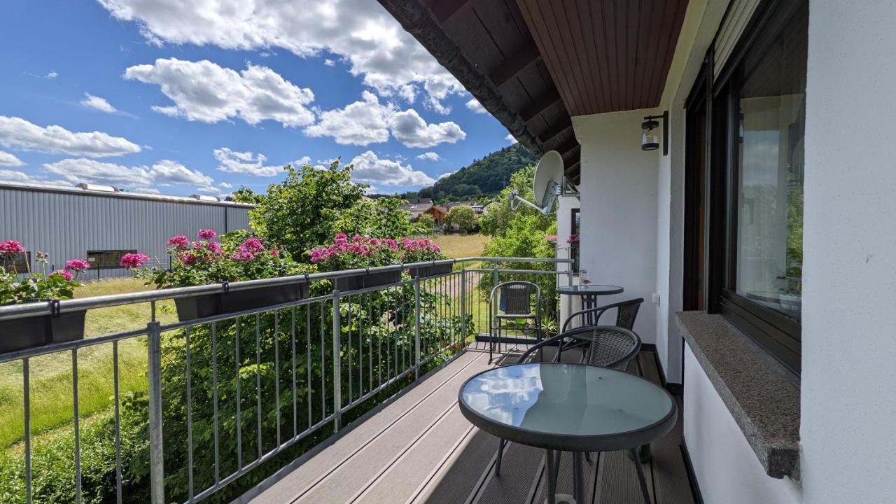 Weingut Harald Ludwig Apartment Osann-Monzel Ngoại thất bức ảnh